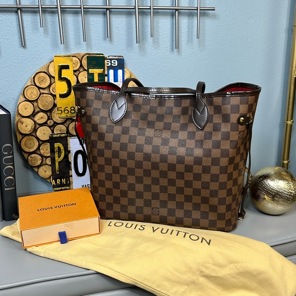 Louis Vuitton Neverfull MM